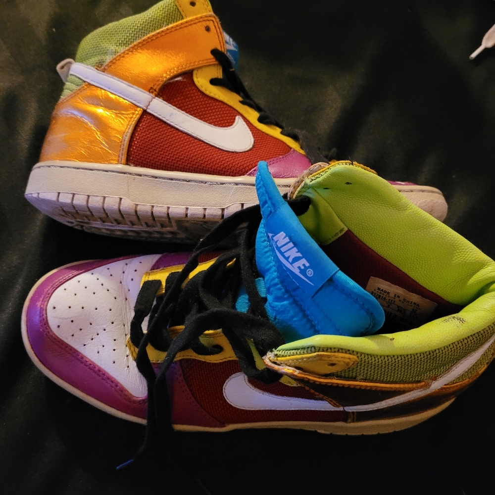 Running shoes - Picture 3 of 5